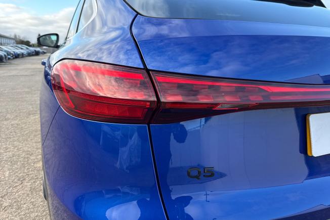 AUDI Q5 Photo 44