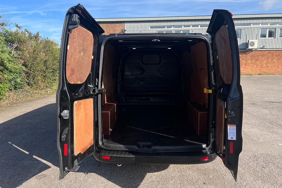 Used FORD TRANSIT CUSTOM YR70ZBN 6