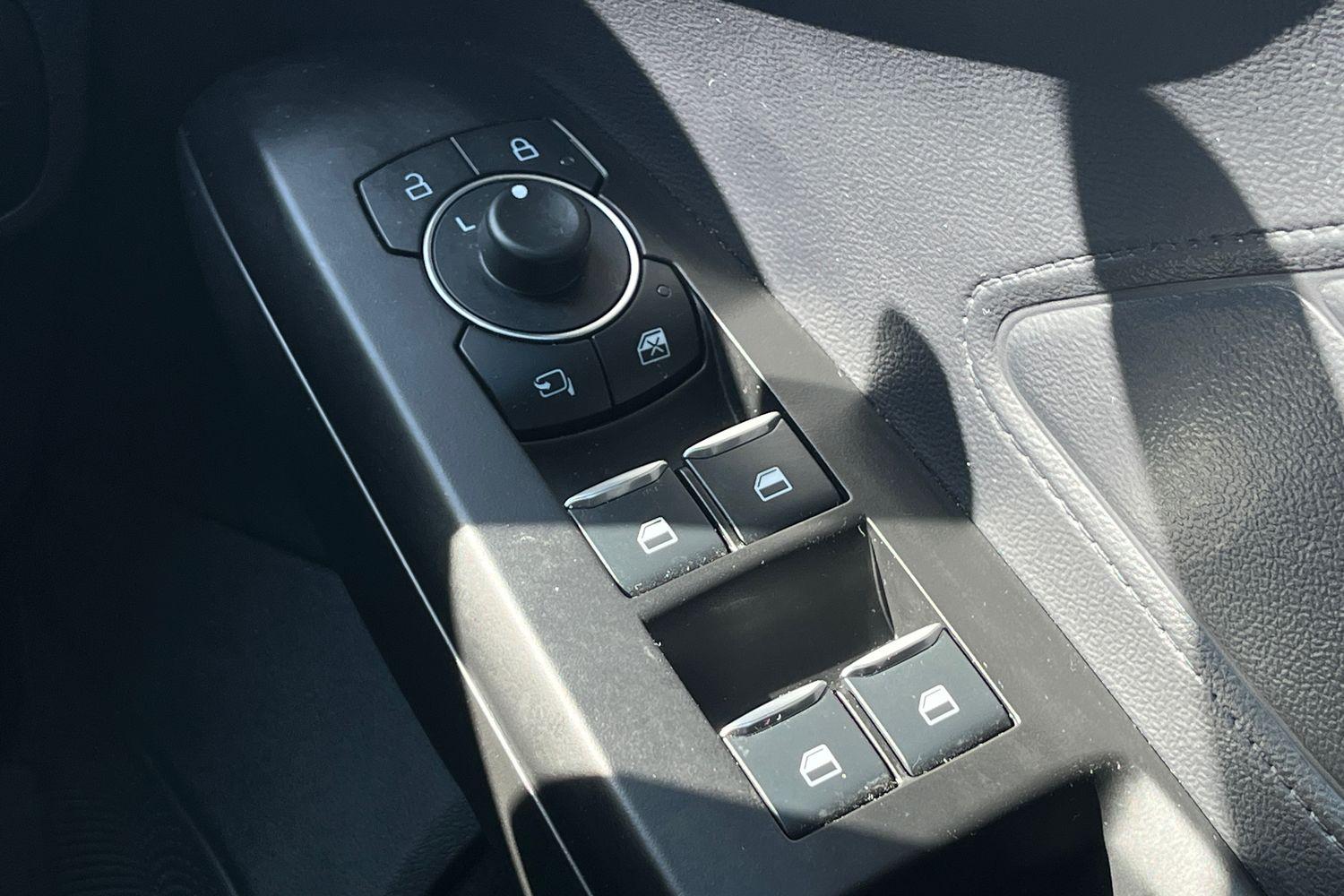 Ford Focus Photo 15