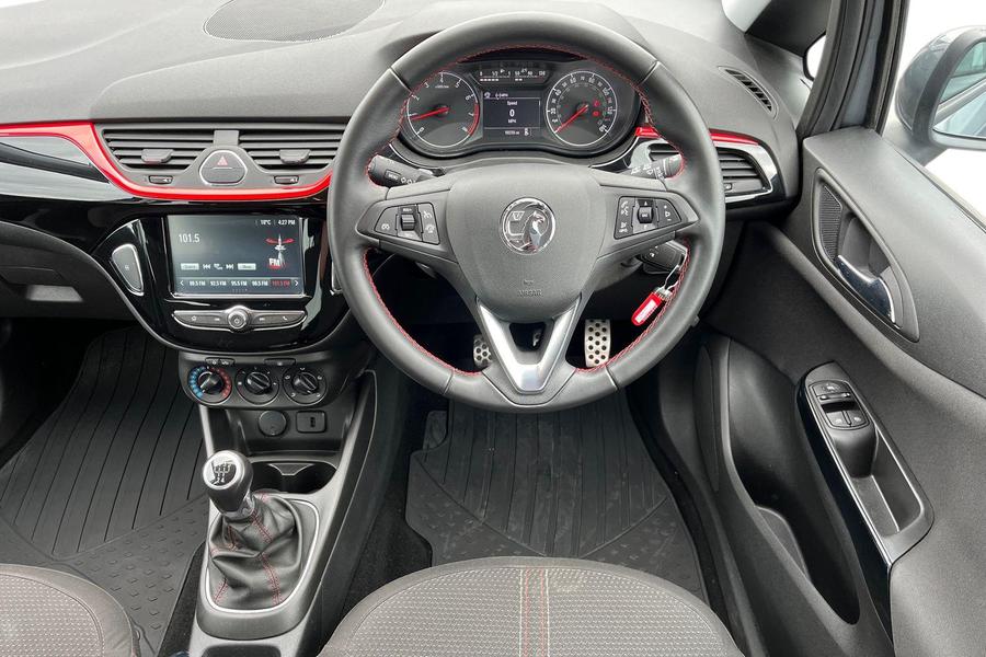 Vauxhall CORSA Photo autoimg-05d344ed973db6ed9514eb9145e2f7986cd3b5fd.jpg