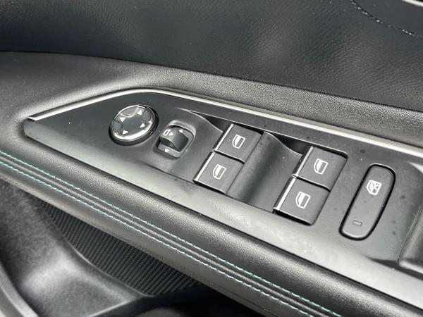 Peugeot 3008 Photo autoimg-05df3f31e8f97ffb67e12f73afac7c50a09c8982.jpg