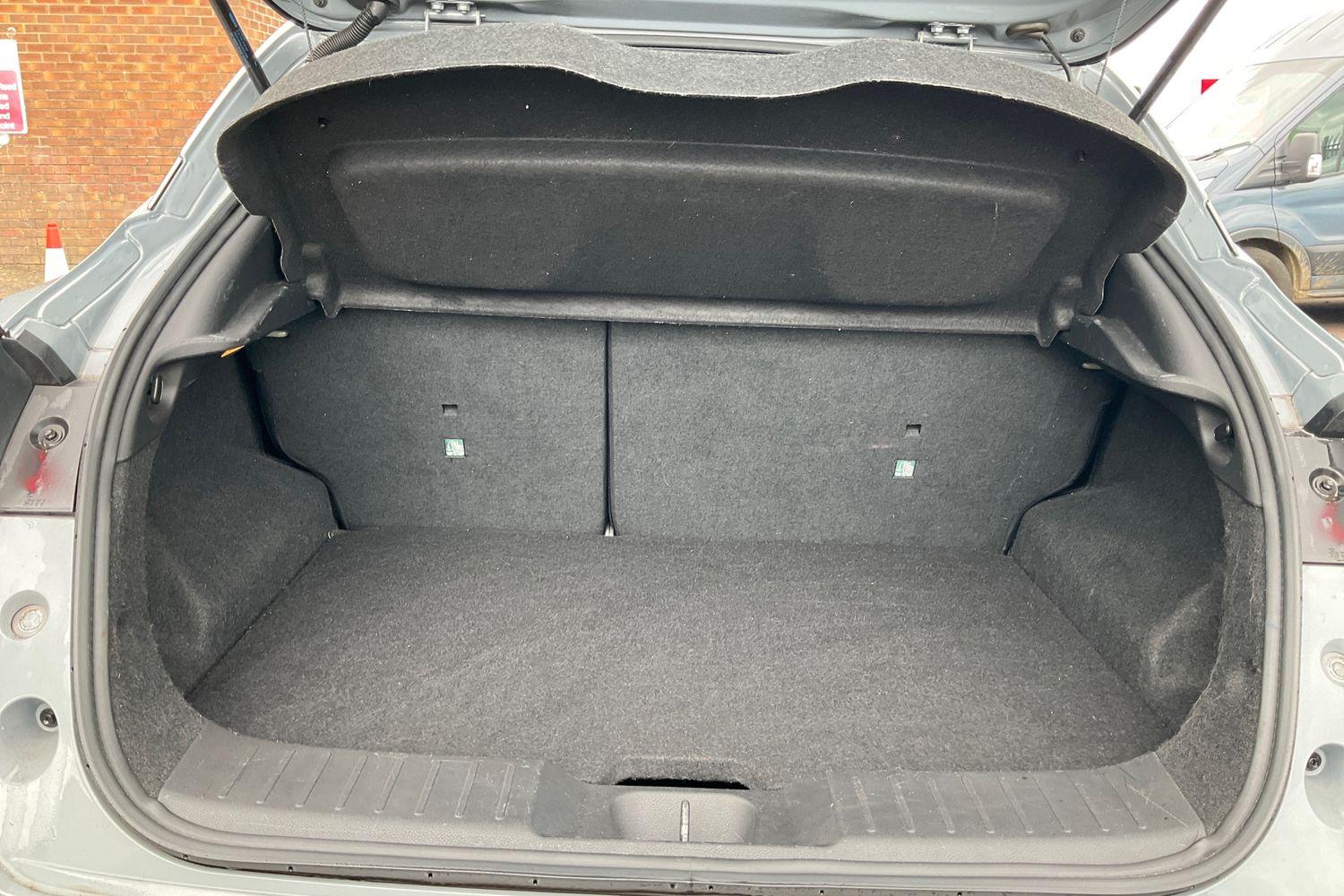 Nissan JUKE Photo 20