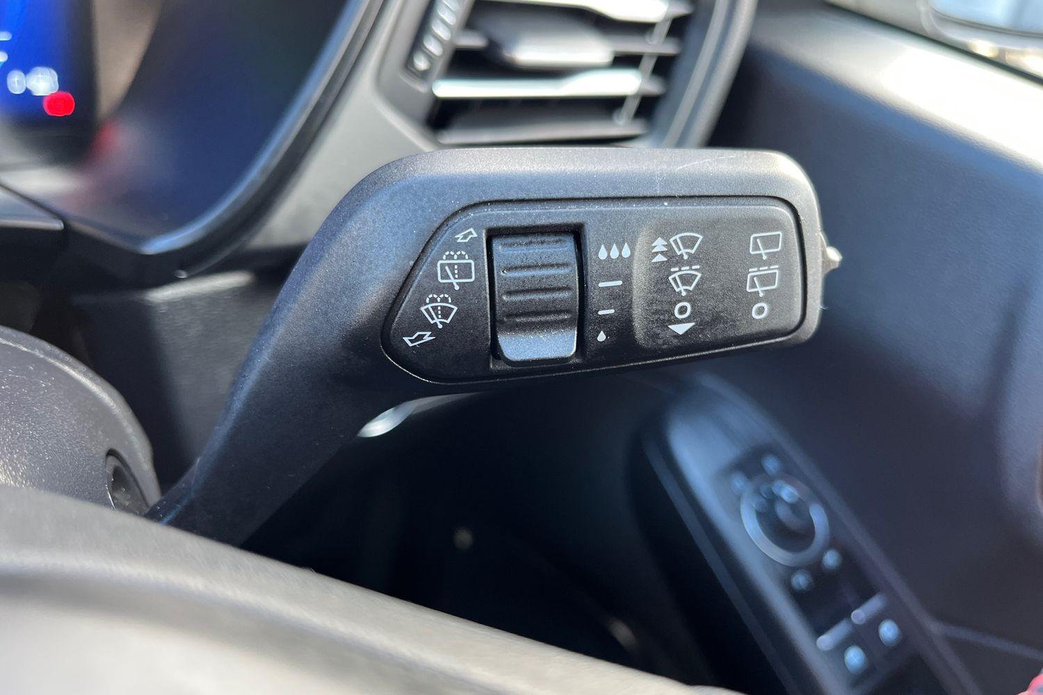 Ford KUGA Photo 14