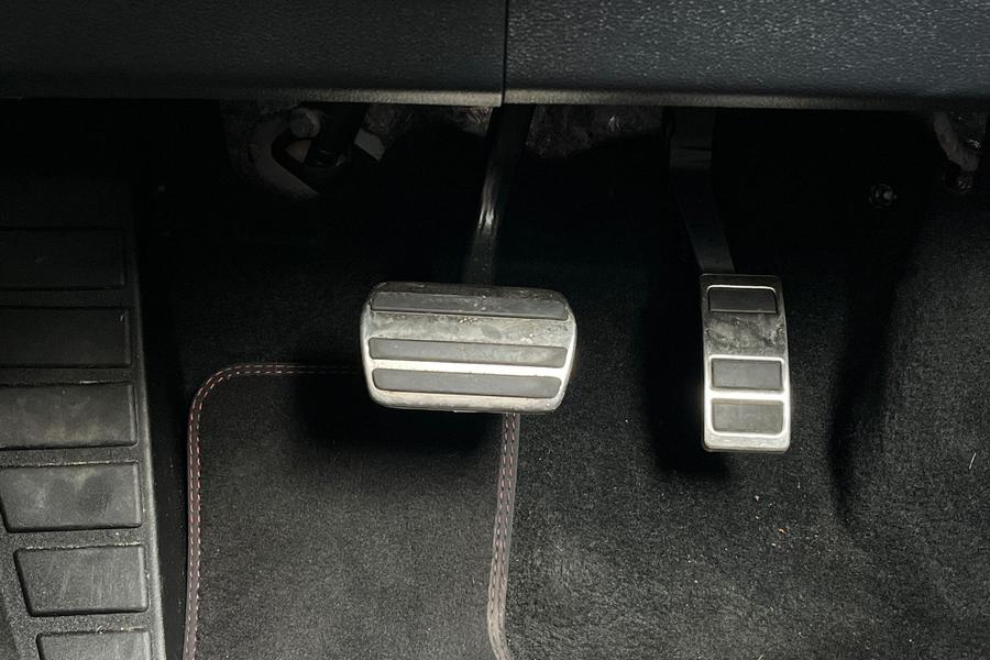 Ford Kuga Photo autoimg-05ee9740c6cd1f550d4b57880fd5d58c163e6305.jpg