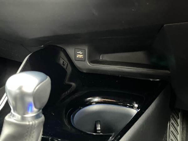 Toyota C-HR Photo autoimg-05f176526a8f2483441c15ff32d30fc3bdd9a982.jpg