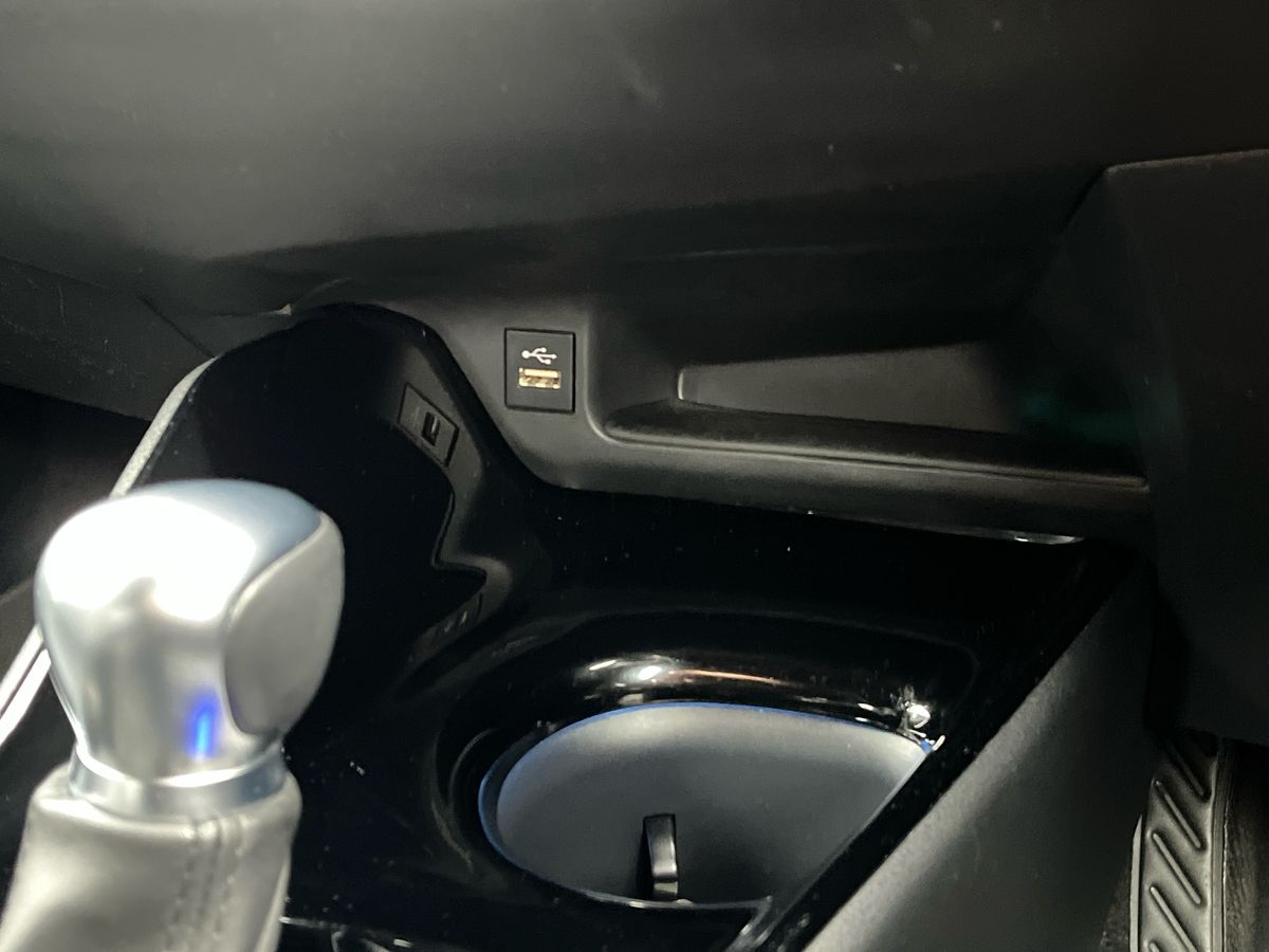 Toyota C-HR Photo 34