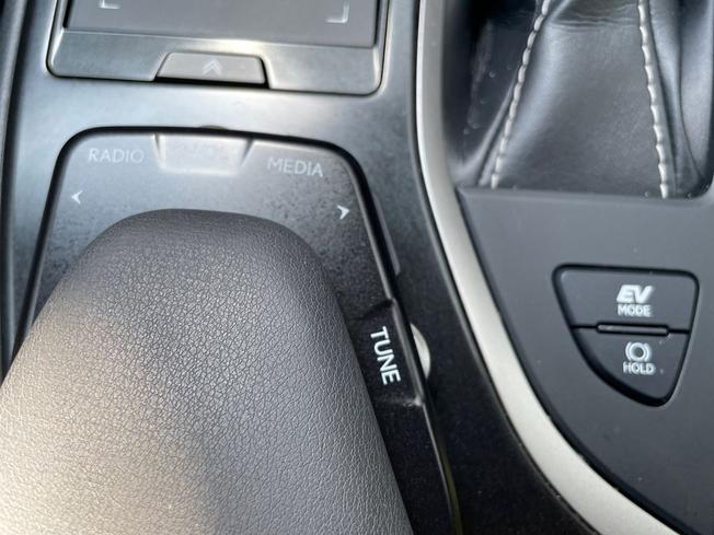 LEXUS UX Photo 42