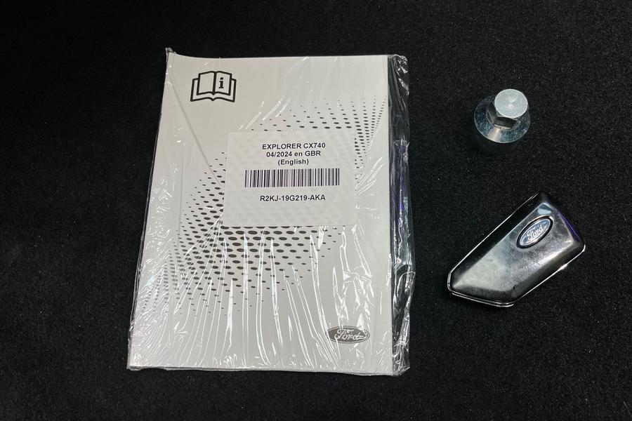 Ford Explorer Photo autoimg-05f526f2e7d7136026e5c20f6855d3d6f80dd249.jpg