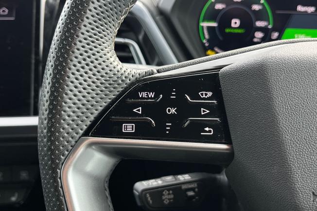 AUDI Q4 E-Tron Photo 16