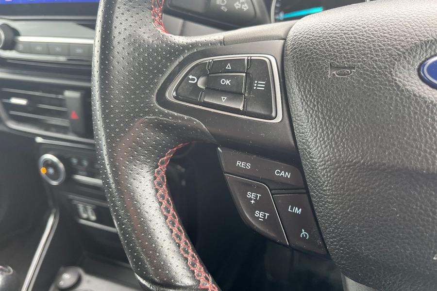 Ford ECOSPORT Photo autoimg-05fcb24bda663b7d6587df293ba8dddc5701eae5.jpg