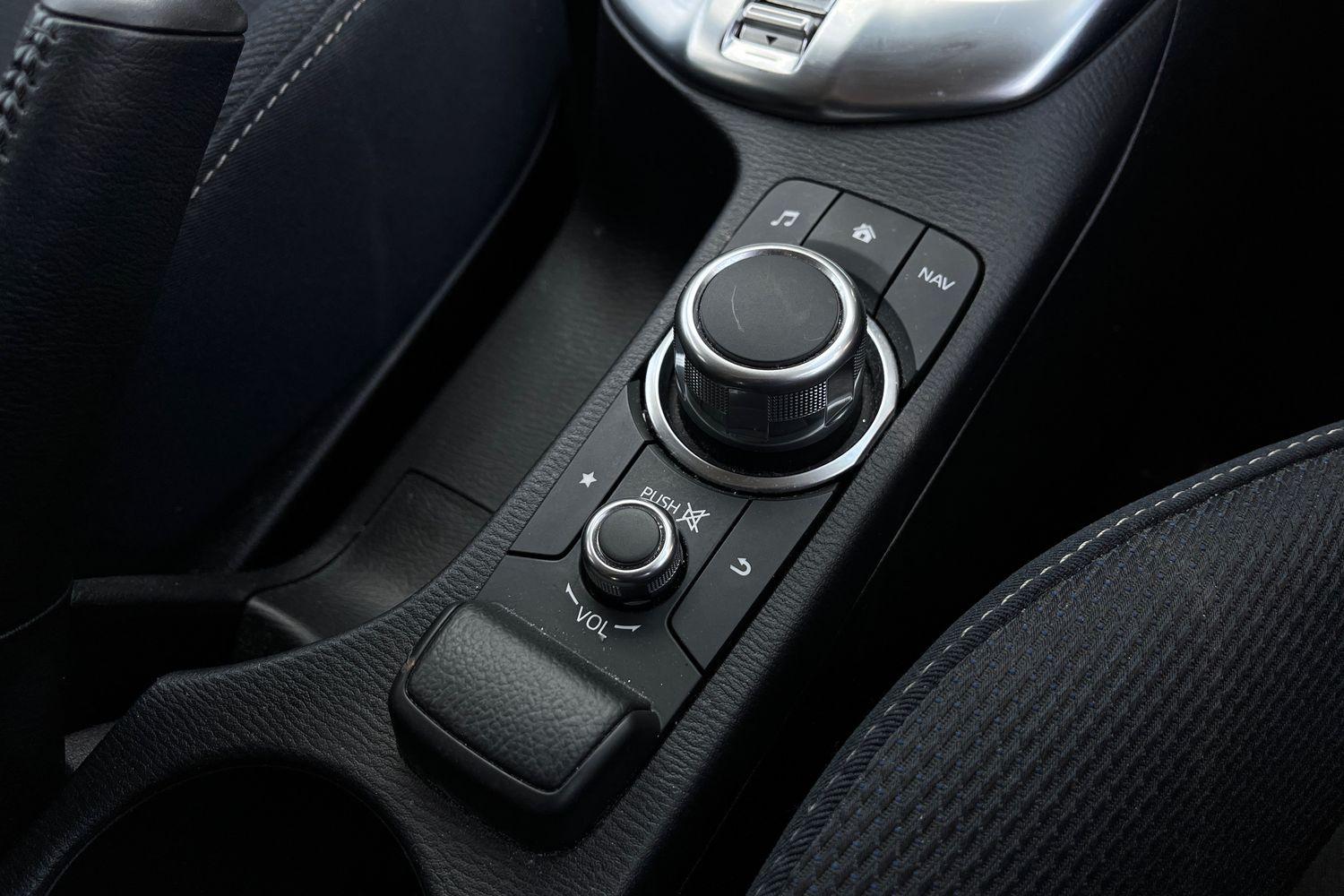 Mazda 2 Photo 33