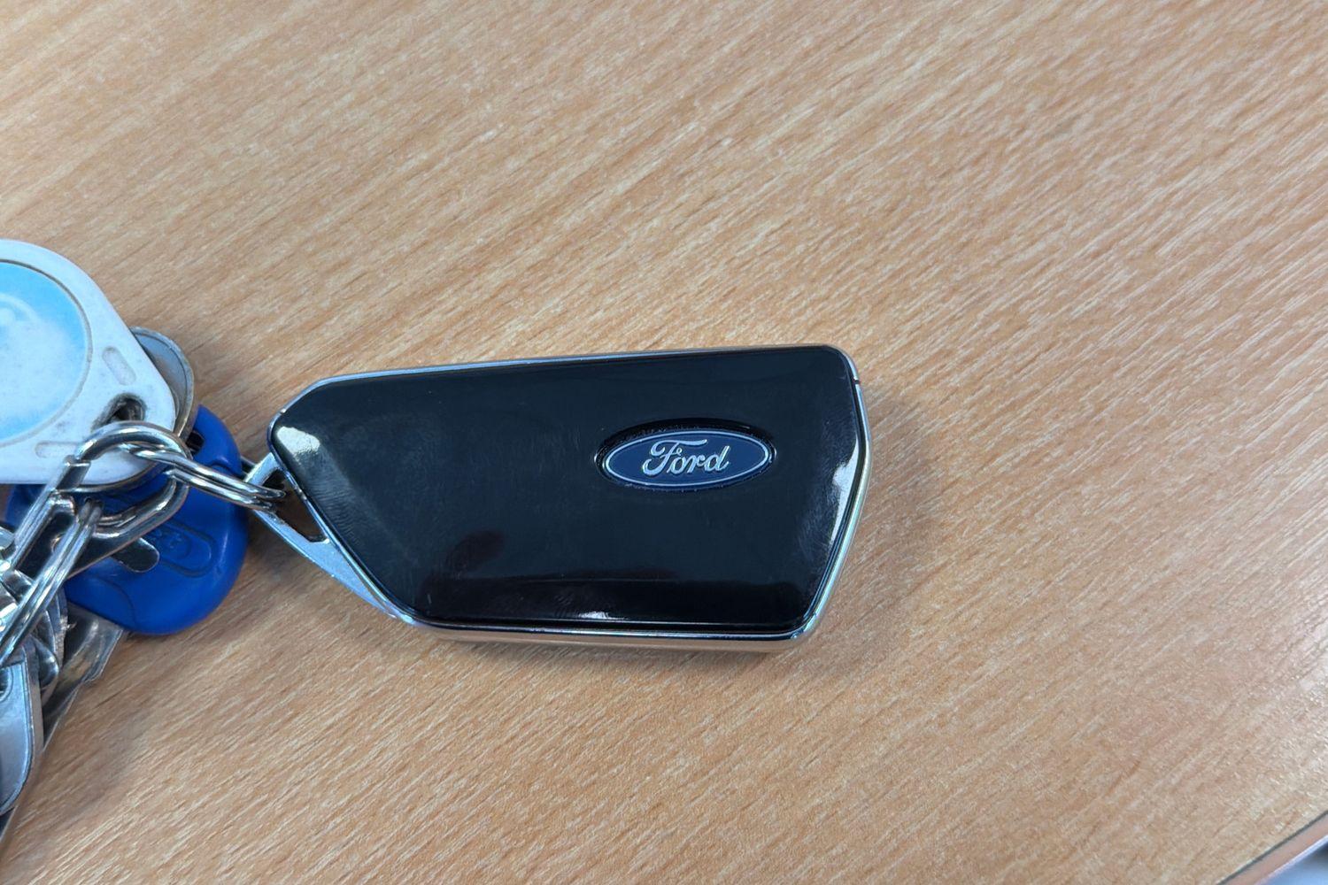 Ford Explorer Photo 22