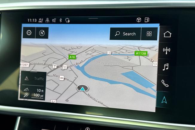 AUDI A6 Saloon Photo 15