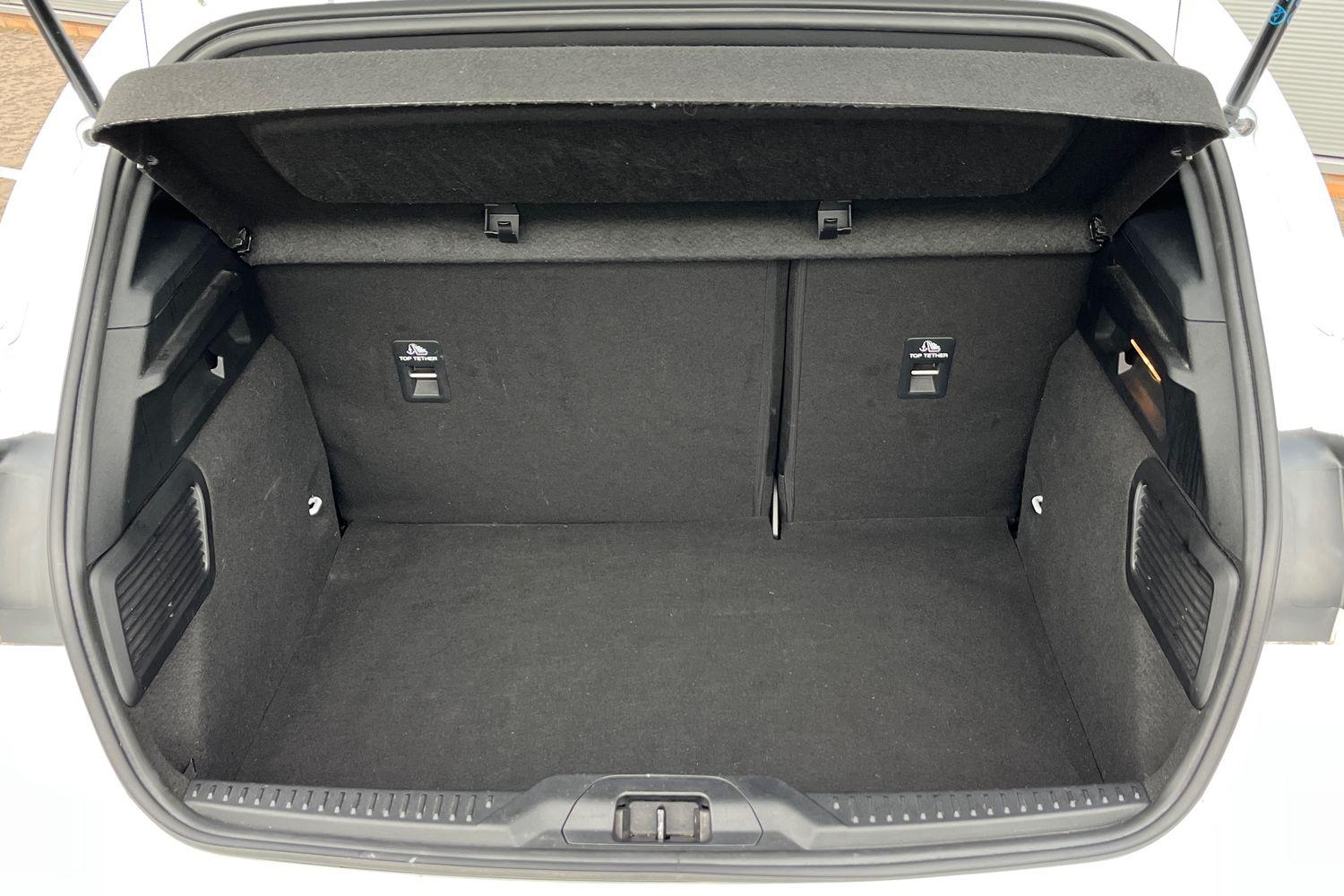 Ford FOCUS Photo 20