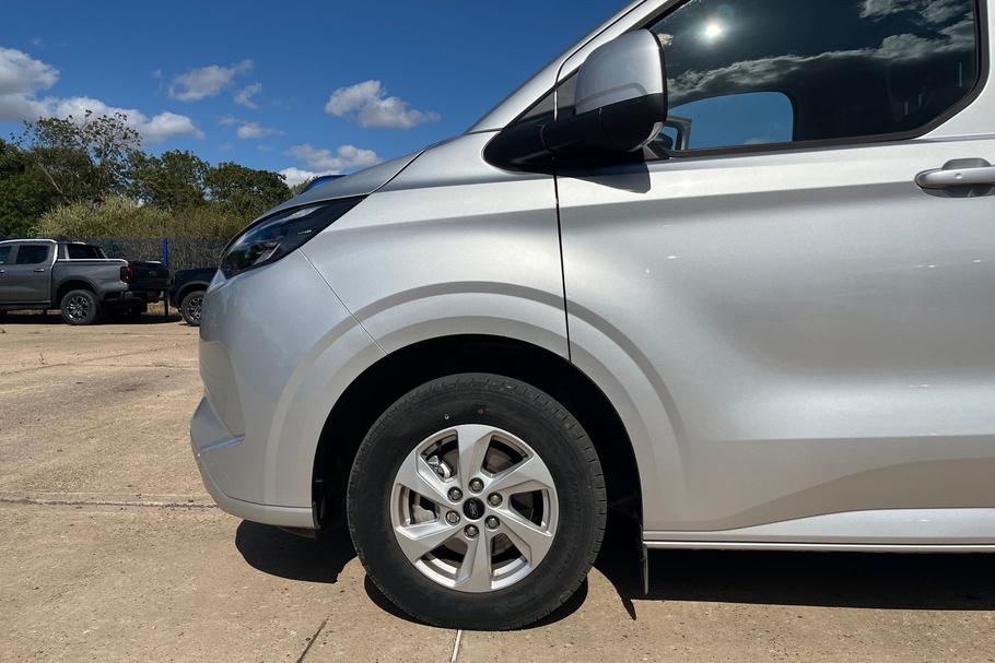 Used Ford TRANSIT CUSTOM WP75VYW 32