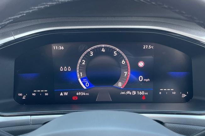 VOLKSWAGEN T-Roc Photo 15