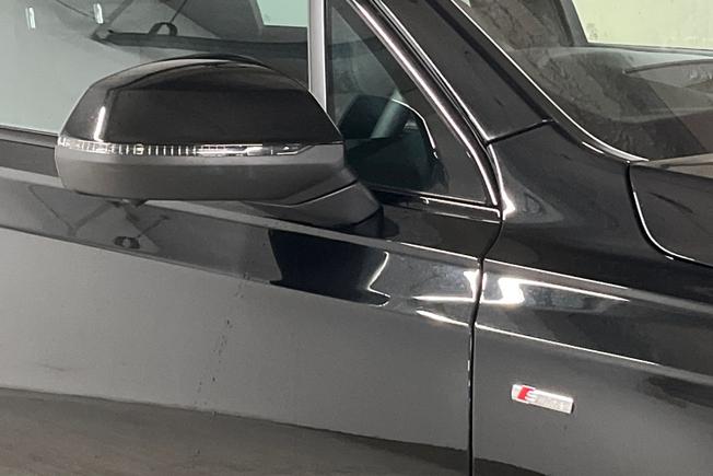 AUDI Q7 Photo 20