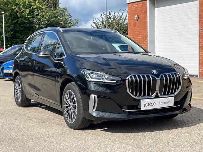 BMW 2 Series Active Tourer Photo 23