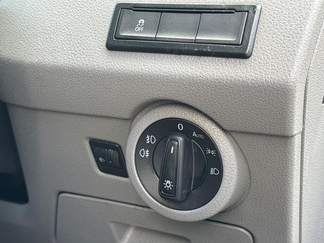 VOLKSWAGEN Transporter Photo 44