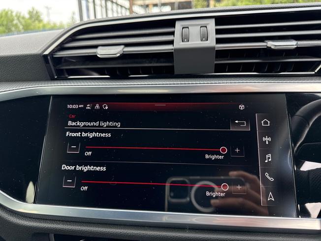 AUDI Q3 Photo 43