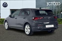 VOLKSWAGEN Golf Photo 3