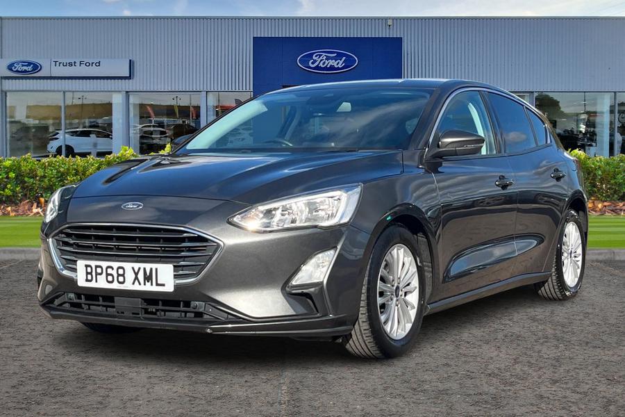 Ford FOCUS Photo autoimg-061437ca25b43abaaadfd14ad7a22aed15e2d124.jpg