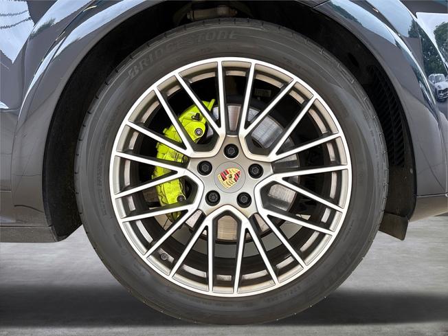 PORSCHE Cayenne Photo 9