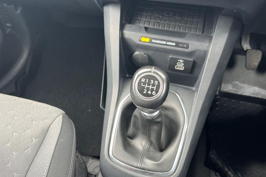 Ford TRANSIT COURIER Photo autoimg-061b42496563936a064e359f0cda74f9841e0b42.jpg