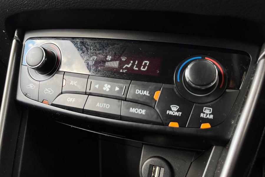 Suzuki S-CROSS Photo autoimg-061b58156d201363e7fa7d784b6929e068752196.jpg