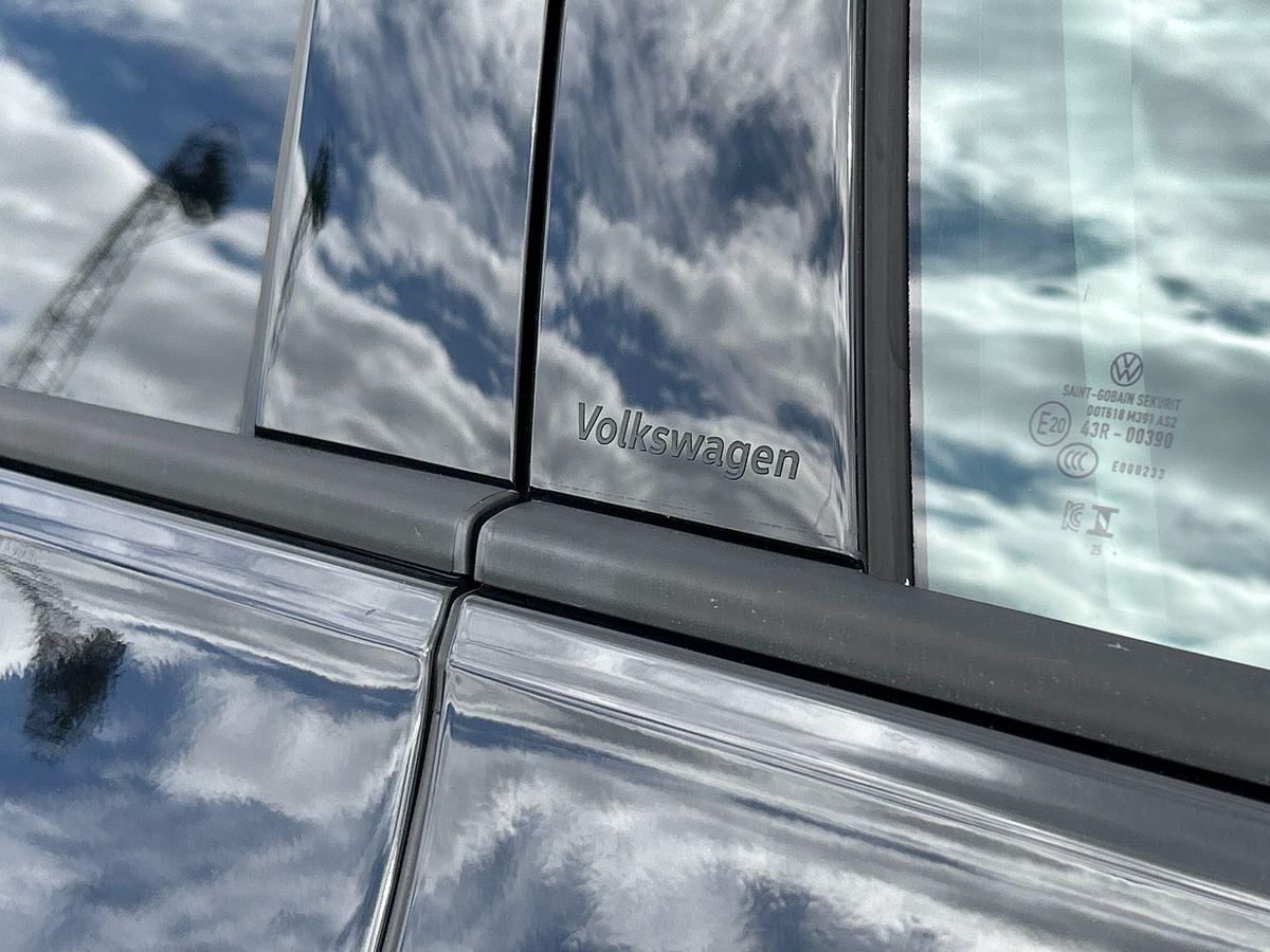 Volkswagen Golf Photo autoimg-061be26d379478aaf5632c067f6ae46034b9b942.jpg