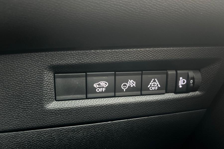 Vauxhall FRONTERA Photo autoimg-06201d1cd639a90082023482929eeb0ccff44069.jpg