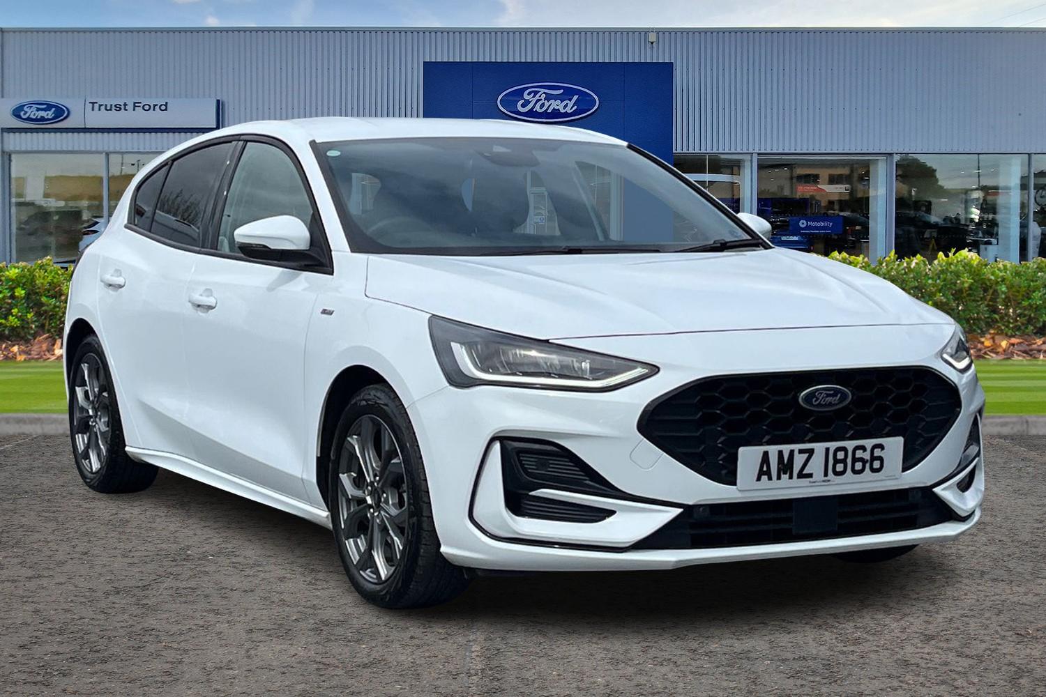 Ford FOCUS Photo 0