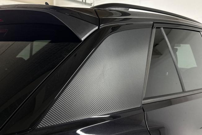 VOLKSWAGEN T-Roc Photo 34