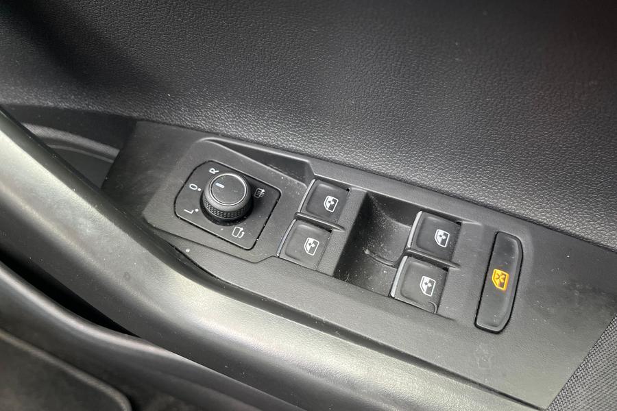 Volkswagen Polo Photo autoimg-0626fca810b4cb1e489dc1a620f8a86a95370c27.jpg
