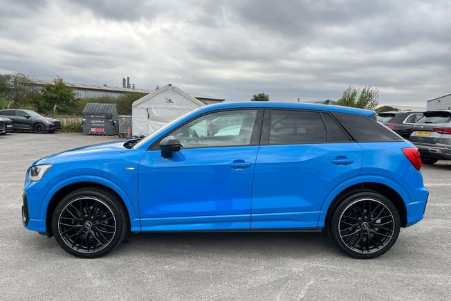 AUDI Q2 Photo 25
