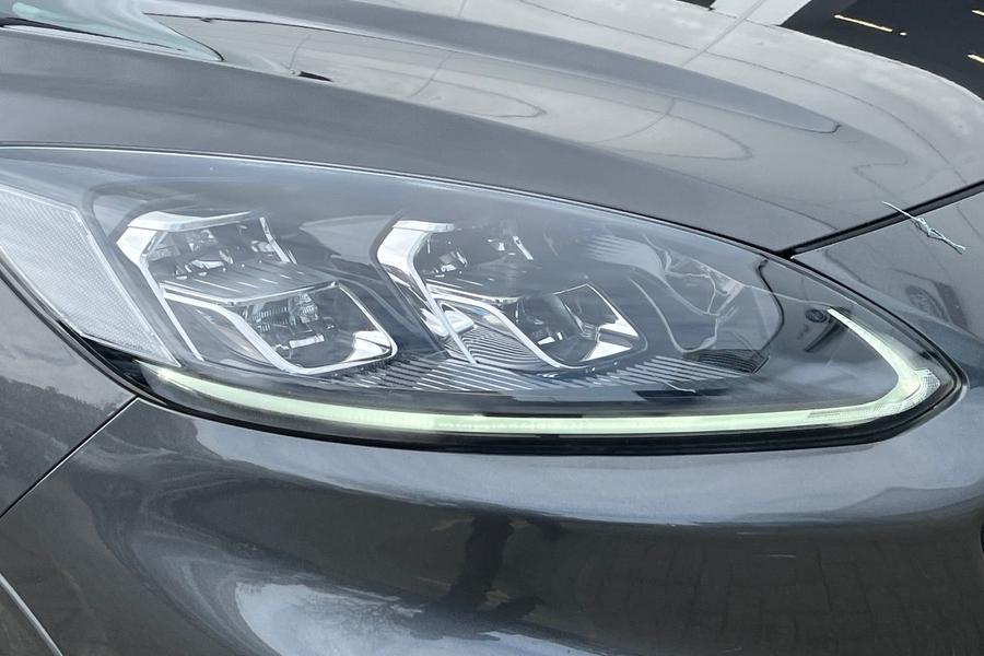 Ford Kuga Photo autoimg-062c216ef046157881fb979f0ea537399e4ce415.jpg