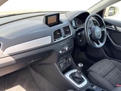 AUDI Q3 Photo 2