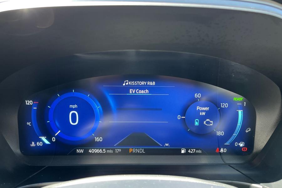 Ford KUGA Photo autoimg-06358cdb09dce4b081d90716070b0bd029535273.jpg