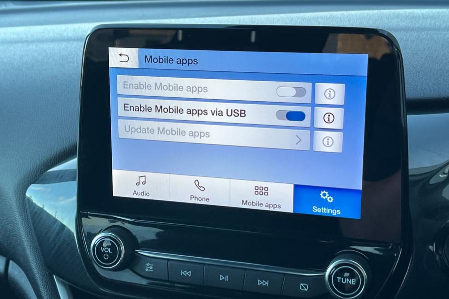 Ford Fiesta Photo autoimg-063637786e5baf3bcf5c2525a2d046bc84720436.jpg