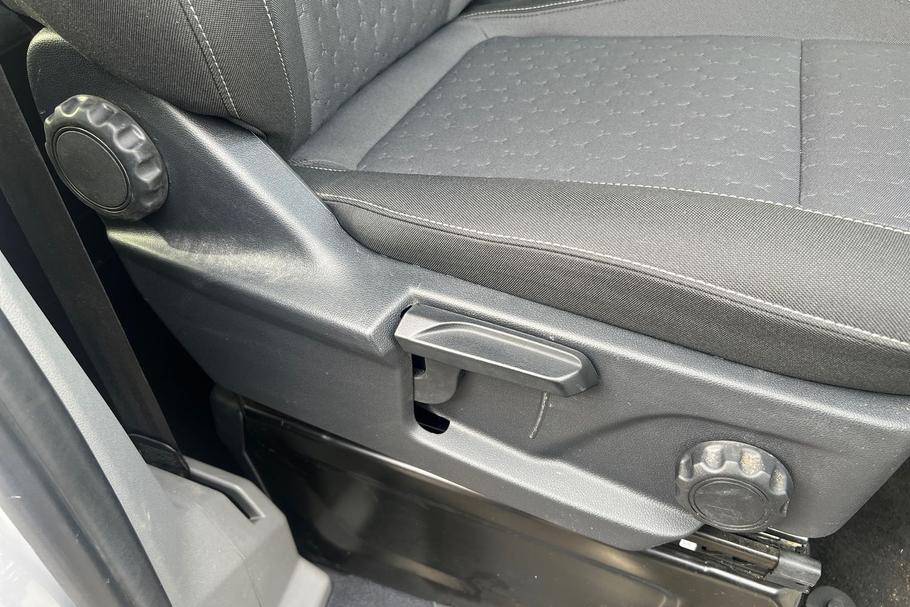 Used FORD TRANSIT CUSTOM MJ75TFN 39