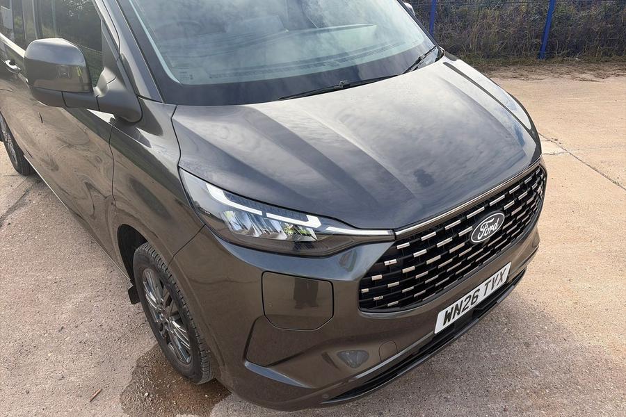 Ford TOURNEO CUSTOM Photo autoimg-0638ed596a1e8180ee73b6df639b1664bb5fd259.jpg
