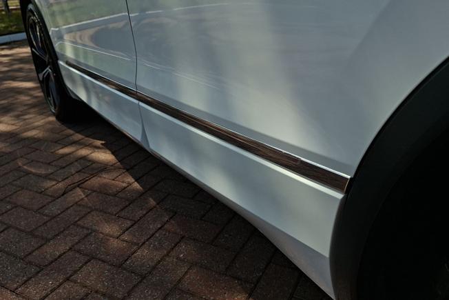 VOLKSWAGEN Tiguan Photo 24
