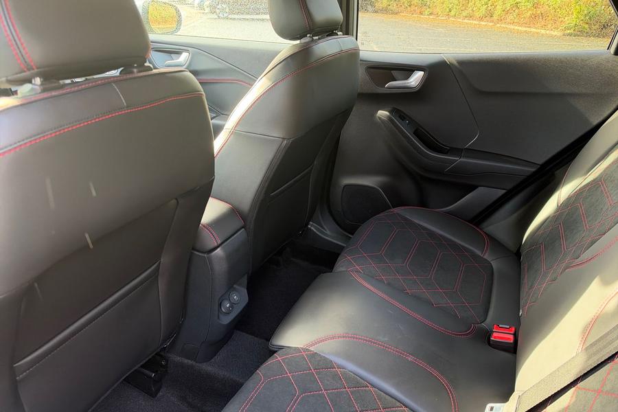Ford Puma Photo autoimg-063ff3da88381effaf926675ee09c223deebc893.jpg