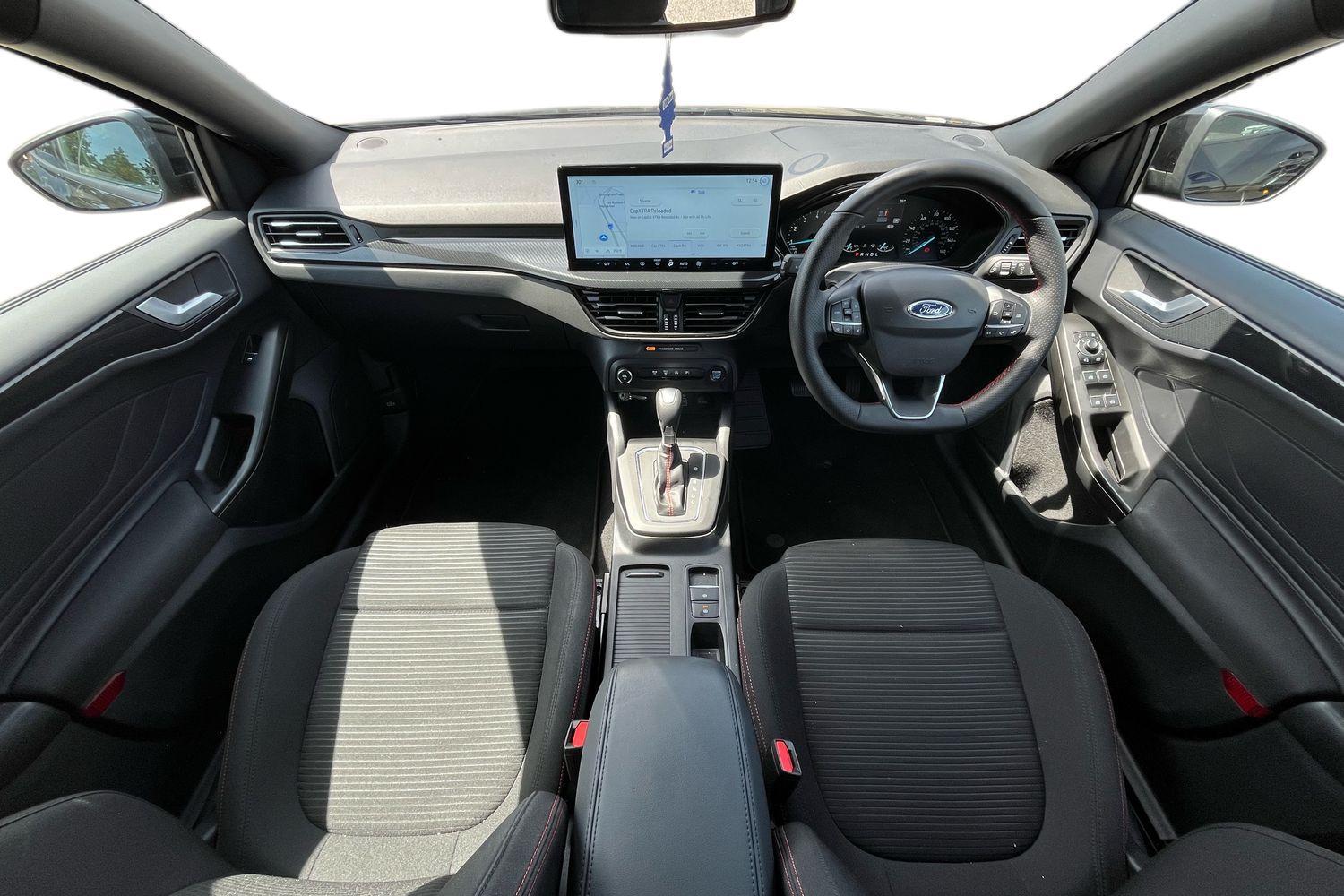 Ford Focus Photo 9