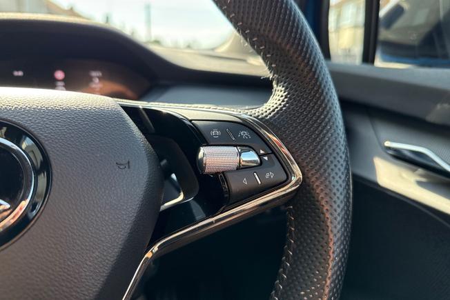 ŠKODA Enyaq Photo 17