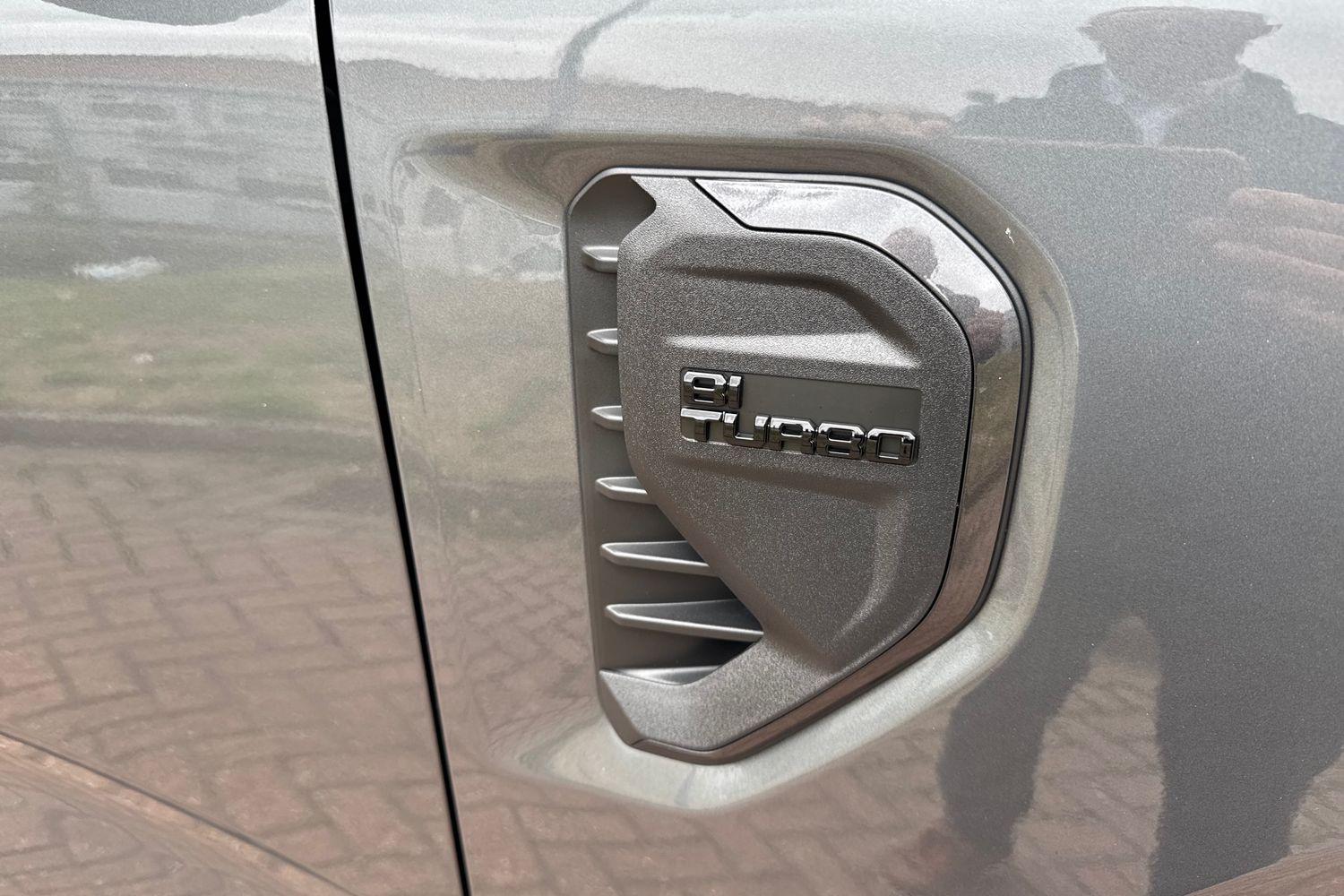 Ford RANGER Photo 18