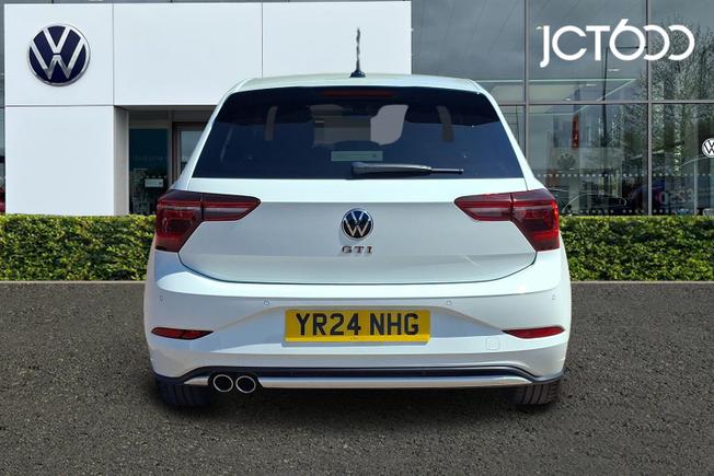 VOLKSWAGEN Polo Photo 7