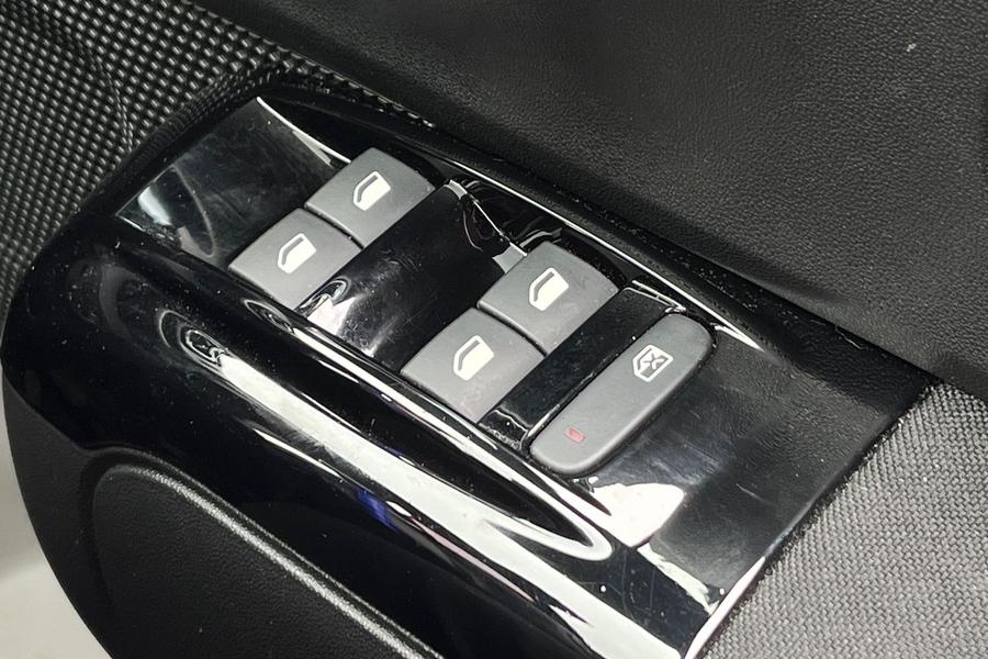 Citroen C3 Photo autoimg-064c4fca4ee8995ac07e618511002a71bc239204.jpg