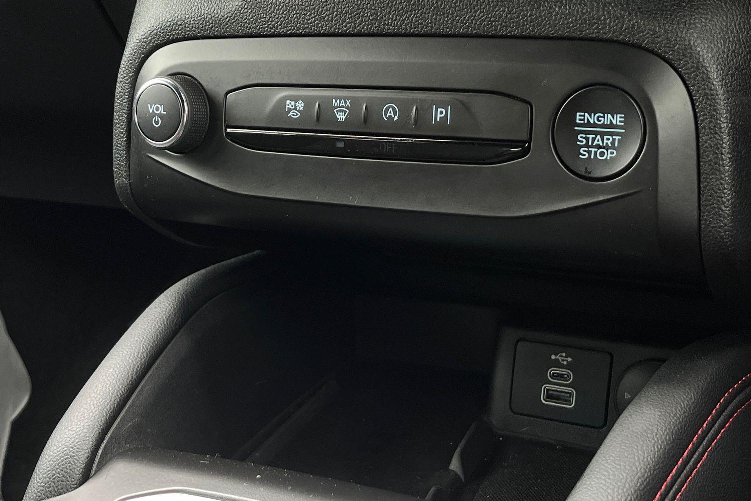 Ford Focus Photo 33