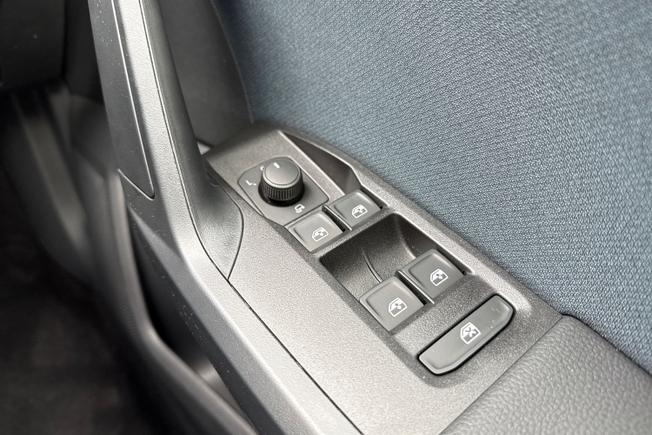 SEAT Ibiza Photo 27